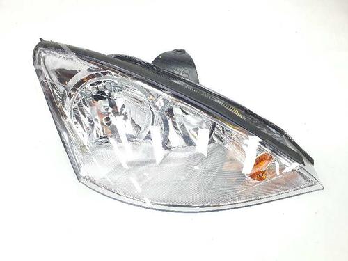 Used Right headlight FORD FOCUS I (DAW, DBW) 1.8 TDCi (115 hp) 8143533