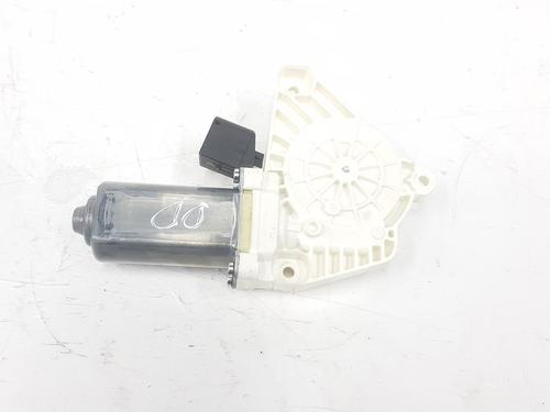 Right front window motor MERCEDES-BENZ CLA Coupe (C117) CLA 200 CDI (117.301) | BP8329401E20 