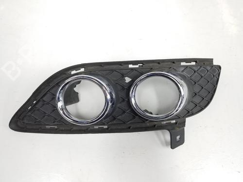 Used Grille MERCEDES-BENZ B-CLASS Sports Tourer (W246, W242) B 180 CDI (246.200) (109 hp) 14088514