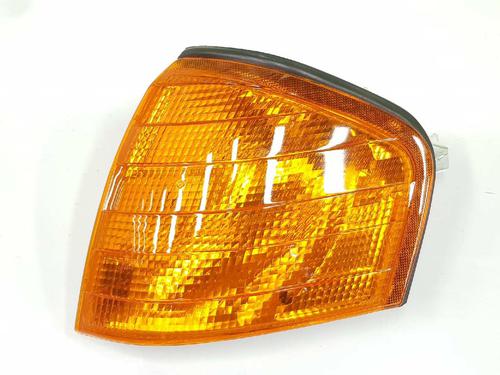 Left front indicator MERCEDES-BENZ C-CLASS (W202) C 220 (202.022) (150 hp) 7238951