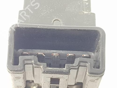 Right front window switch SUZUKI GRAND VITARA II (JT, TE, TD) 1.9 DDiS All-wheel Drive (JT419, TD44, JB419WD, JB419XD,... | BP8537408I26 