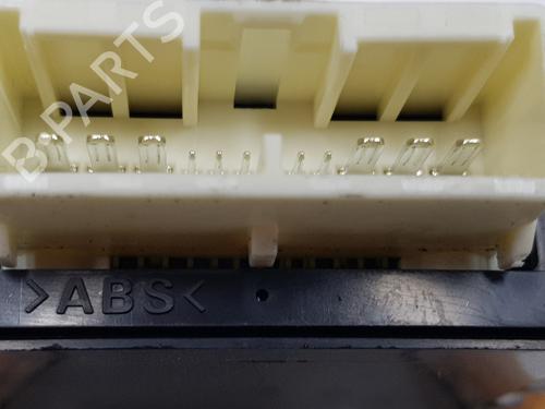 Elektronisk modul TOYOTA YARIS (_P13_) 1.5 (NSP131_) | BP21595865M83 