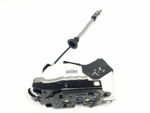 Używane Zamek drzwi tylnych lewych VW POLO V (6R1, 6C1) 1.6 TDI (90 hp) 30682459