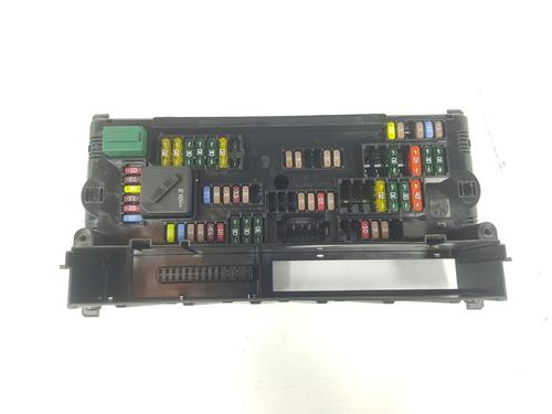 Used Fuse box BMW X4 (F26) xDrive 30 d (258 hp) 8902870