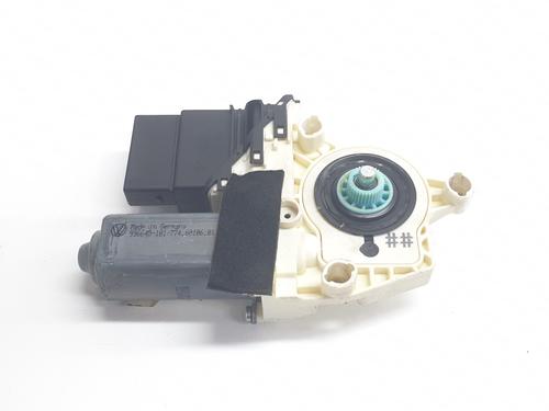 Left rear window motor SEAT ALTEA (5P1) 2.0 TDI 16V | BP22415726E23 
