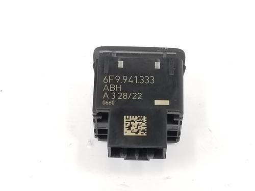 Switch SEAT ARONA (KJ7, KJP) 1.0 TSI | BP12462896I30 