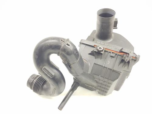 Used Air filter box NISSAN NV300 Van (X82) [2016-2026]  31840808