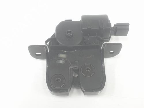 tailgate-lock-renault-megane-iii-hatchback-bz01_-b3_-2008-36672761 main image