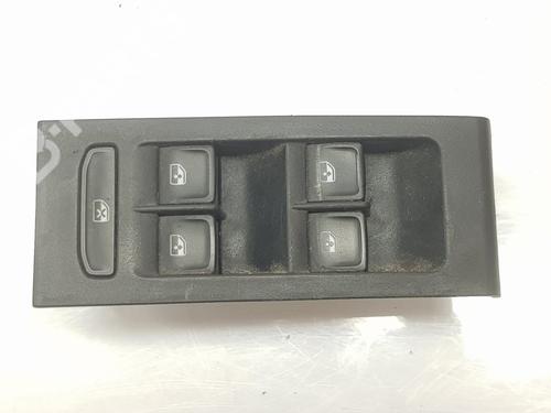 Used Left front window switch Left front window switch SKODA RAPID Spaceback (NH1) 1.6 TDI (115 hp) 8928503 8928503