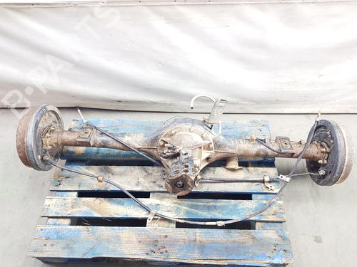 Used Rear axle MITSUBISHI L200 / TRITON (KA_T, KB_T) 2.5 DI-D 4WD (KB4T) (136 hp) 24179633