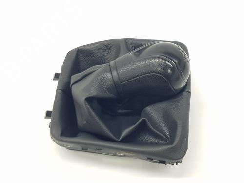 Shift knob SEAT IBIZA IV SC (6J1, 6P5) 1.4 TDI | BP11392605I34 