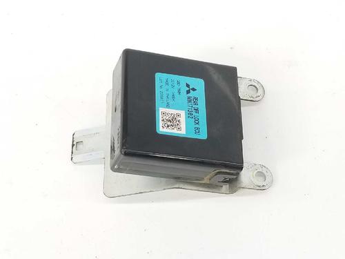 Used Electronic module MITSUBISHI L200 / TRITON (KA_T, KB_T) 2.5 DI-D 4WD (KB4T) (136 hp) 6970278