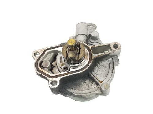 Used Vacuum pump KIA SOUL II (PS) 1.6 CRDi 128 (126 hp) 8055224