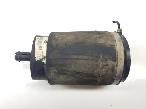 Used Left rear shock absorber Left rear shock absorber LAND ROVER RANGE ROVER SPORT II (L494) 3.0 TDV6 4x4 (258 hp) 33676906 33676906
