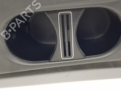 Armrest / Center console MERCEDES-BENZ GLA-CLASS (X156) GLA 200 CDI / d (156.908) | BP21072851I20 