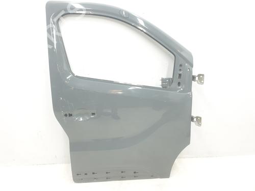 Used Right front door RENAULT TRAFIC III Van (FG_) 1.6 dCi 140 (FGMA, FGMC) (140 hp) 29915221