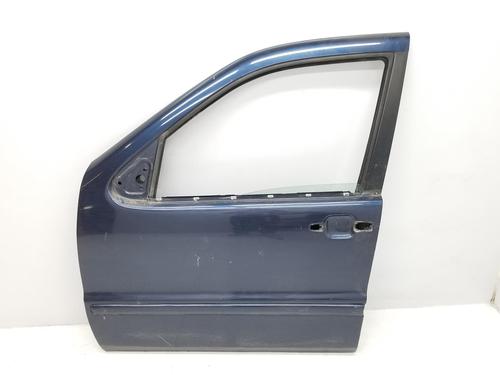 Used Left front door MERCEDES-BENZ M-CLASS (W163) ML 230 (163.136) (150 hp) 11284141