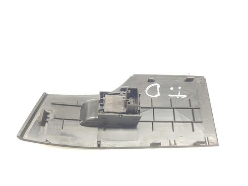 Fensterheberschalter rechts hinten SEAT ARONA (KJ7, KJP) 1.0 TSI | BP12681752I28 