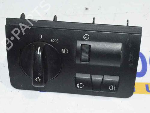 Used Headlight switch BMW X5 (E53) 3.0 d (218 hp) 1363189