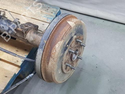 Rear axle MITSUBISHI L200 / TRITON (KA_T, KB_T) 2.5 DI-D 4WD (KB4T) | BP18012279M2 
