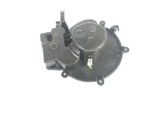 Moteur de chauffage MERCEDES-BENZ C-CLASS (W203) C 220 CDI (203.008) (150 hp) 14097757