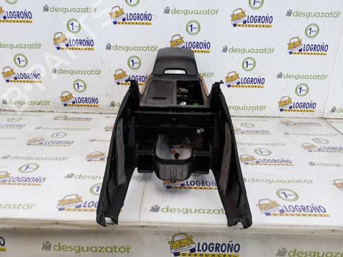 Armrest / Center console LAND ROVER RANGE ROVER SPORT I (L320) 2.7 D 4x4 | BP7896225I20 
