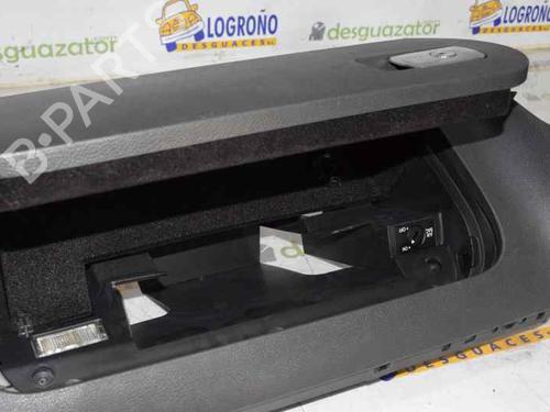Glove box VW GOLF V (1K1) 1.9 TDI | BP800552C95 
