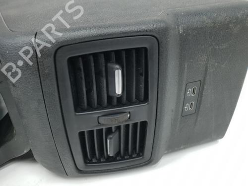 Armrest / Center console BMW X1 (F48) sDrive 18 d | BP21561035I20 