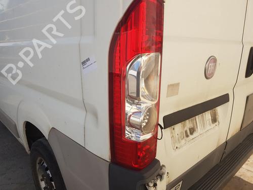 Sæde højre fortil FIAT DUCATO Platform/Chassis (250_) 180 Multijet 3,0 D | BP9817621C16 
