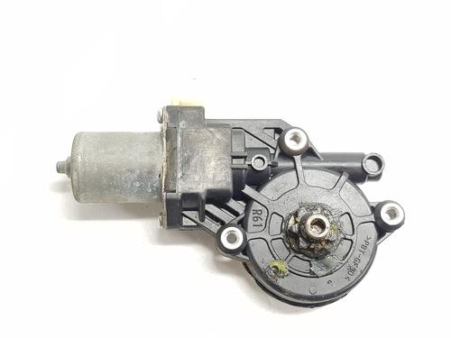 Vindusheismotor høyre foran MITSUBISHI L200 / TRITON (KJ_, KK_, KL_) 2.2 DI-D 4WD (150 hp) 29755669