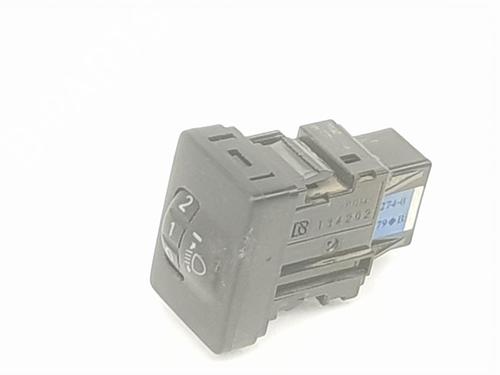Headlight switch TOYOTA HILUX VIII Pickup (_N1_) 2.4 D 4WD (GUN125_, GUN125R) | BP18483637I24 