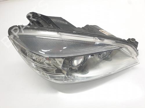 Used Right headlight MERCEDES-BENZ C-CLASS (W204) C 320 CDI (204.022) (224 hp) 24125492