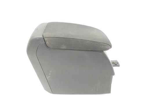 Used Armrest / Center console VW SCIROCCO III (137, 138) 2.0 TDI (170 hp) 9516514