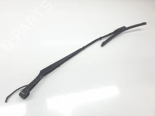 Used Front windshield wiper arm OPEL ASTRA L Sports Tourer (O5) 1.2 (FRHNSL, FRHNSR) (131 hp) 25494742