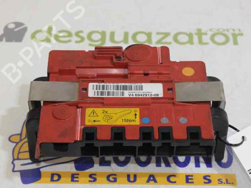 Used Fuse box BMW 3 (E90) 320 d (177 hp) 756618