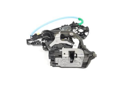 Used Front right lock BMW X1 (F48) xDrive 18 d (150 hp) 10484077