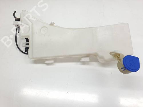 Used Windscreen washer tank Windscreen washer tank 39570619 39570619
