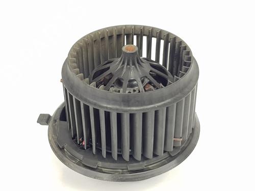 Used Heater blower motor Heater blower motor VW TRANSPORTER T6 / CARAVELLE T6 Bus (SGB, SGJ, SHB, SHJ) 2.0 TDI (150 hp) 33053177 33053177
