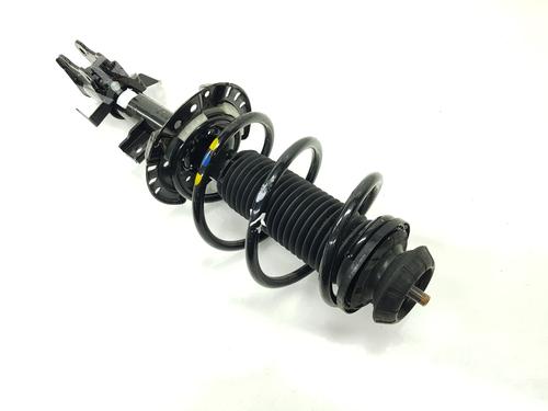 Used Left front shock absorber Left front shock absorber RENAULT ARKANA I (LCM_, LDN_) 1.3 TCe 140 (LDN0) (140 hp) 33694561 33694561