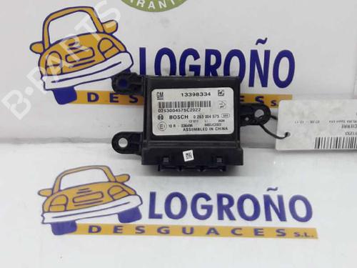 Used Comfort control module OPEL INSIGNIA A (G09) 2.0 CDTI 4x4 (68) (160 hp) 794819