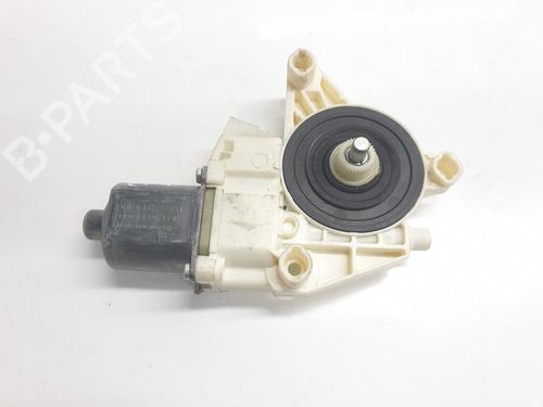Used Right front window motor MERCEDES-BENZ GLA-CLASS (X156) GLA 200 CDI / d (156.908) (136 hp) 28965004