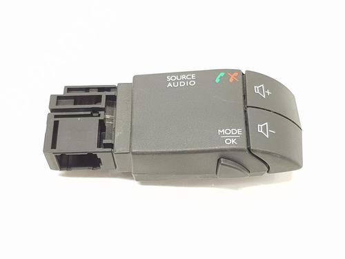 Used Steering wheel controls FIAT TALENTO Bus (296_) 1.6 D (145 hp) 18098387