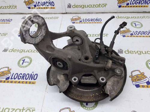 Used Left rear steering knuckle AUDI A4 B8 Avant (8K5) 2.7 TDI (190 hp) 2330894