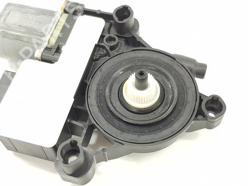 Right rear window motor CUPRA LEON Sportstourer (KL8, KU8, KUD) 1.4 e-HYBRID | BP18345757E22 