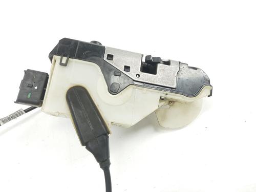 Front left lock PEUGEOT 2008 I (CU_) 1.2 THP 110 / PureTech 110 | BP15254707C98 