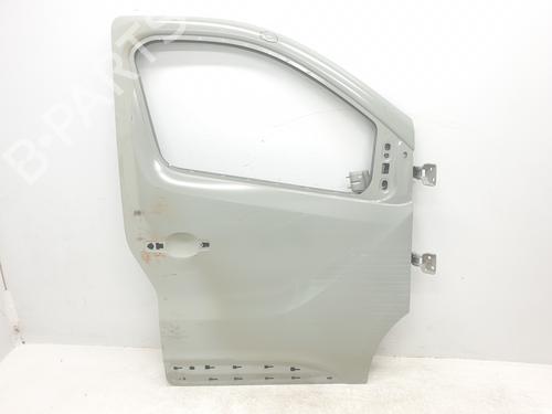 Used Right front door RENAULT TRAFIC III Van (FG_) 1.6 dCi 140 (FGMA, FGMC) (140 hp) 29915223