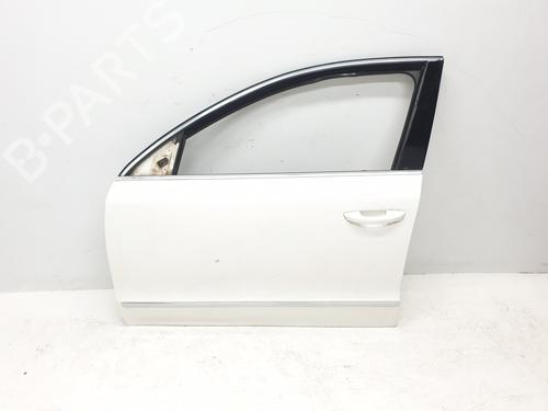 Used Left front door SKODA SUPERB II Estate (3T5) [2009-2015]  28048874