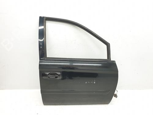 Used Right front door CHRYSLER VOYAGER IV (RG, RS) 2.8 CRD (150 hp) 26452759