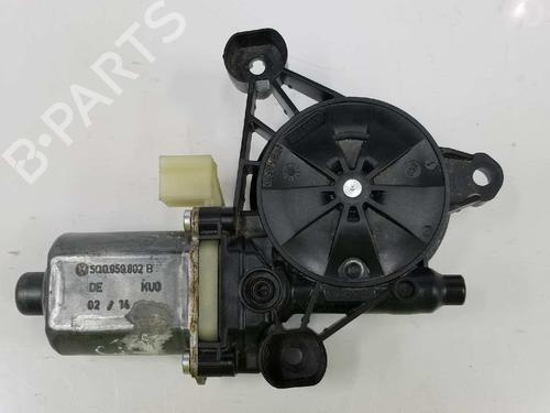 Used Right front window motor VW GOLF VII (5G1, BQ1, BE1, BE2) 1.4 TSI (122 hp) 6415765