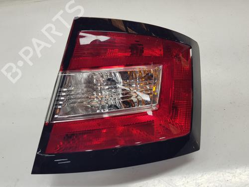 Used Right taillight SKODA FABIA III (NJ3) 1.0 TSI (95 hp) 22551586
